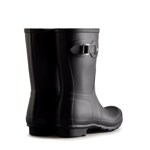 New HUNTER Women's Original Short O Rain Boot Black Matte Mid Calf WFS1000RMA - Picture 6 of 7